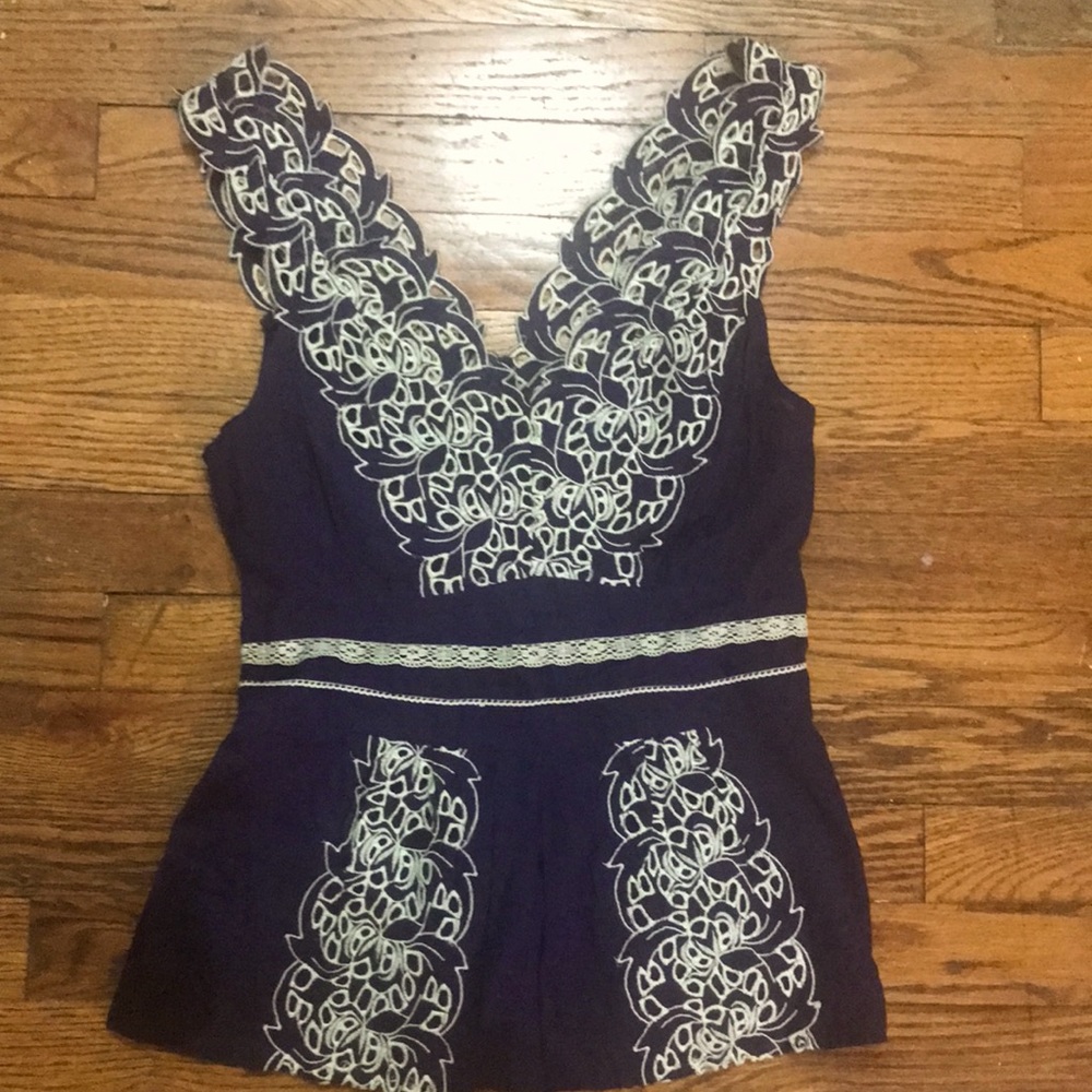 Anthropologie Floreat Navy White Cutout Scallop Blouse 2 / XS-S - Picture 2 of 8